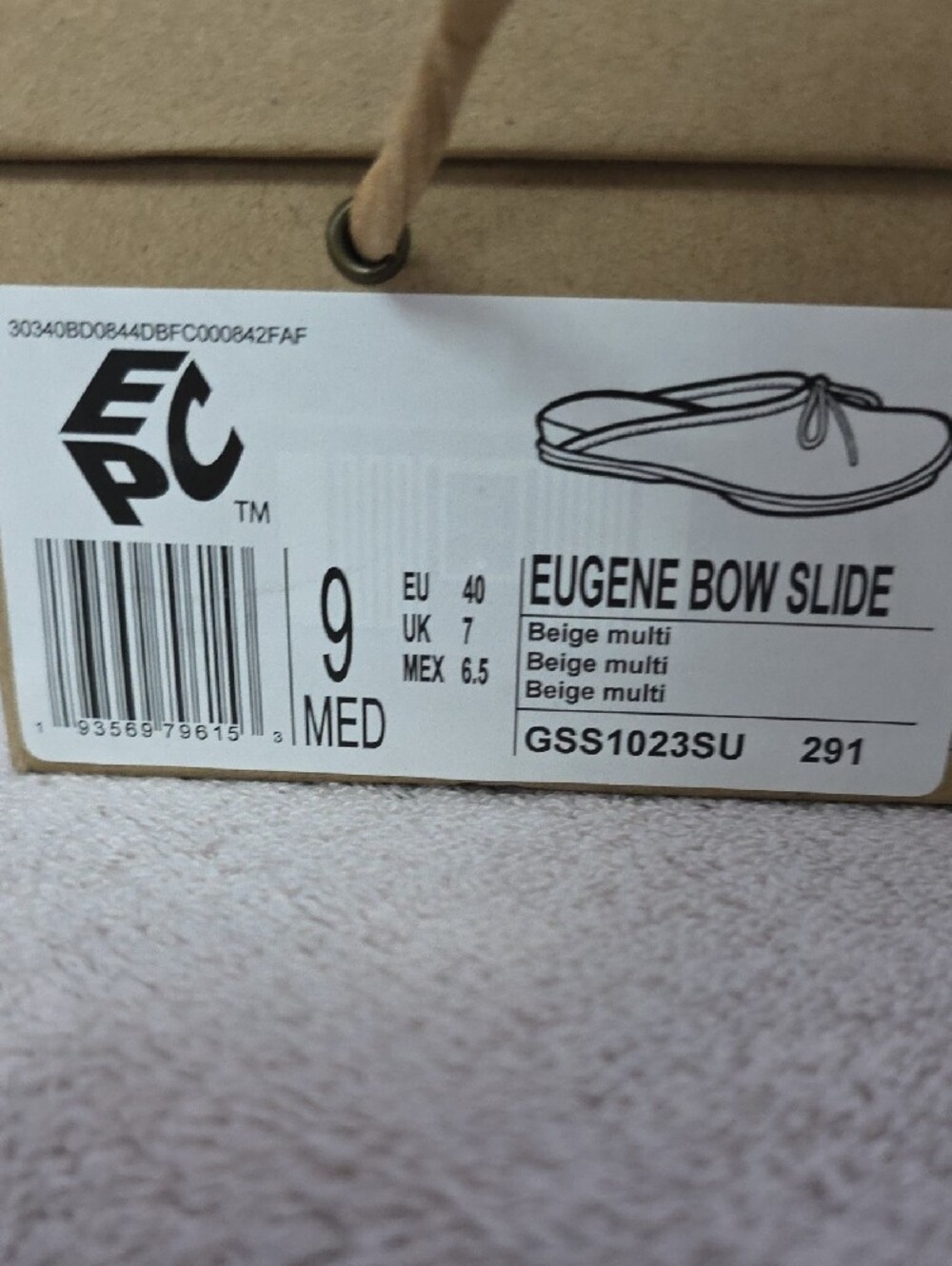 gentle souls by Kenneth Cole White Floral Bow Slip-On Mules - Picture 2 of 8